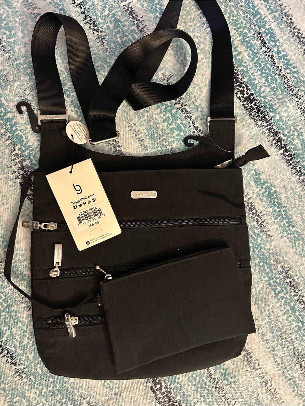 Baggallini Black Crossbody Messenger Bag with Removable Pouch